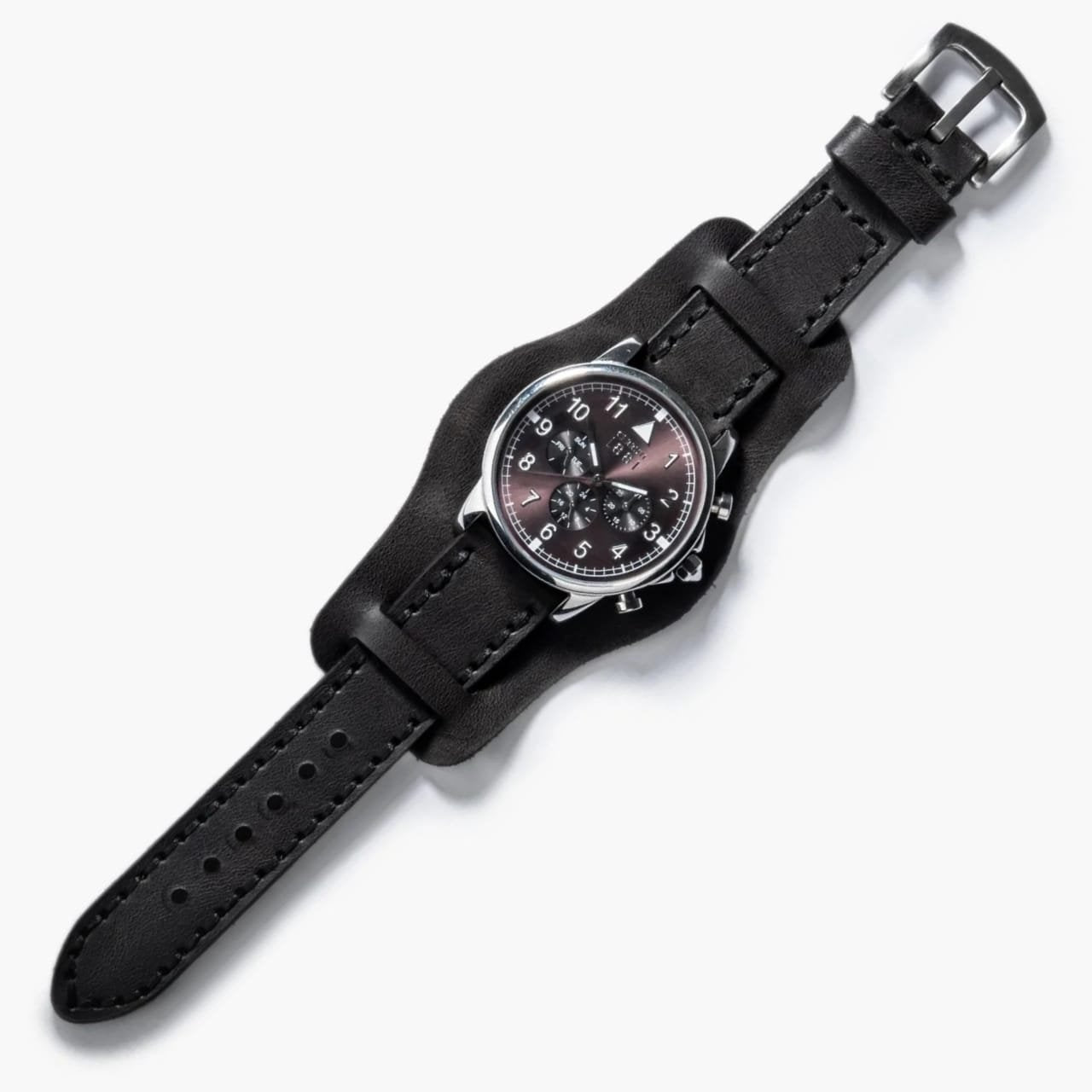 Bund Çift Katlı Deri Kayış – Antrasit, düz zeminde açık halde detaylı şekilde sergileniyor