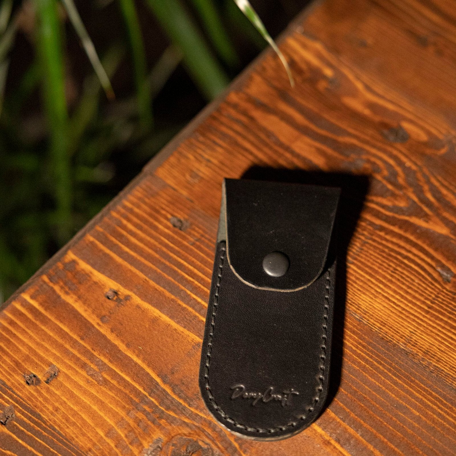 Çıtçıtlı Deri Çakı Kılıfı