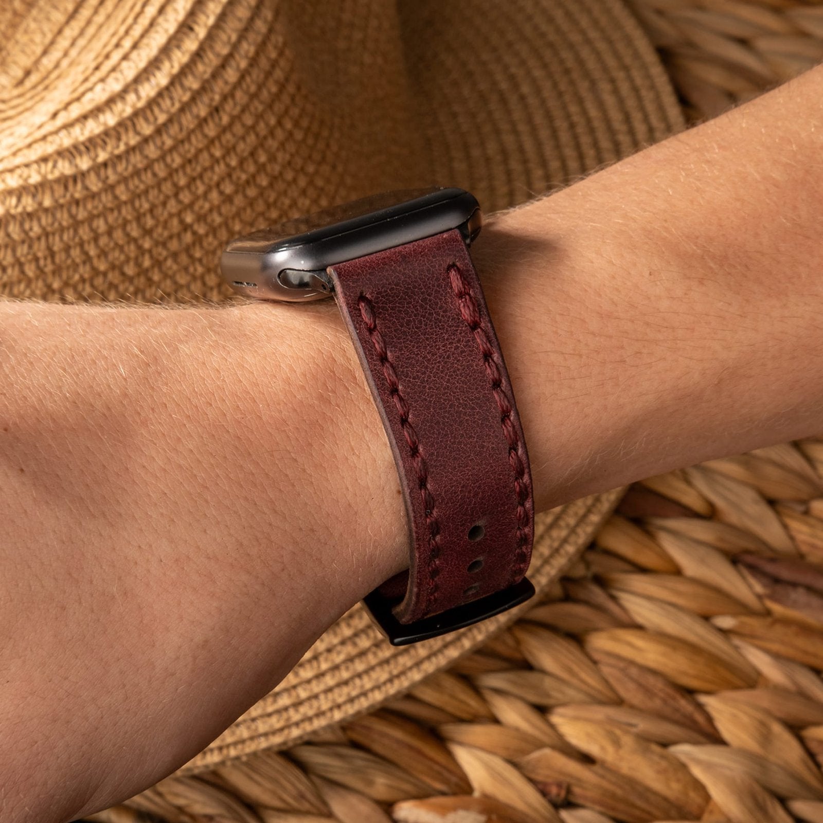 Çift Katlı Deri Apple Watch Kayışı - Mürdüm