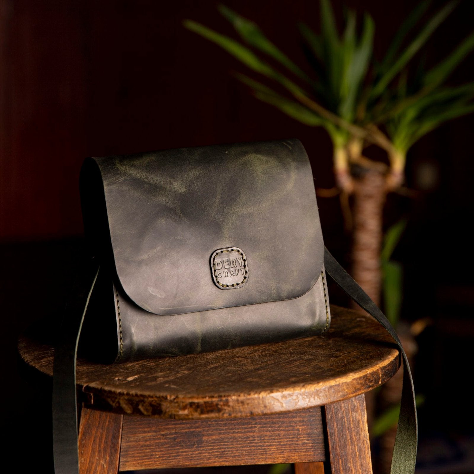 Deri Omuz Çantası (Soho)