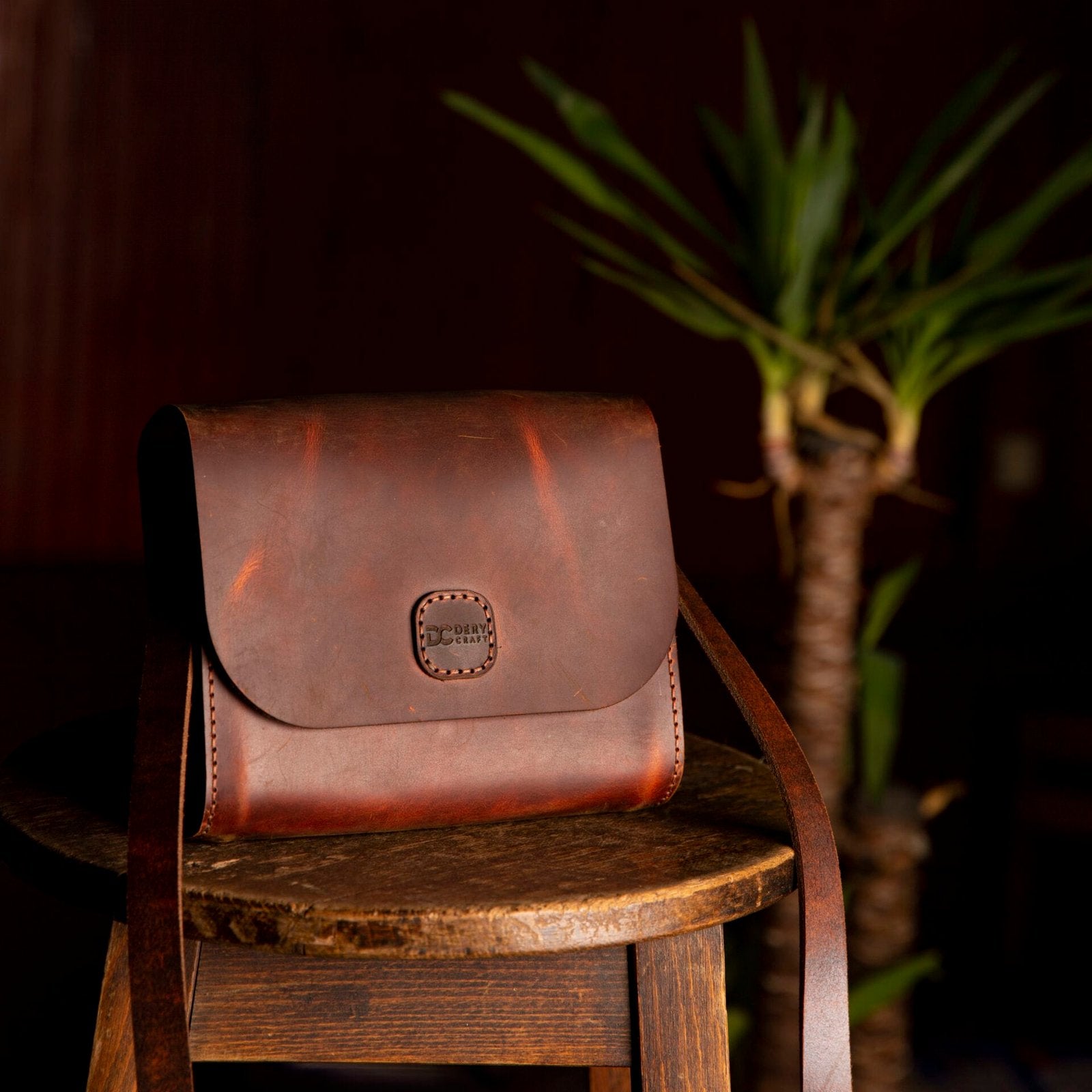 Deri Omuz Çantası (Soho)